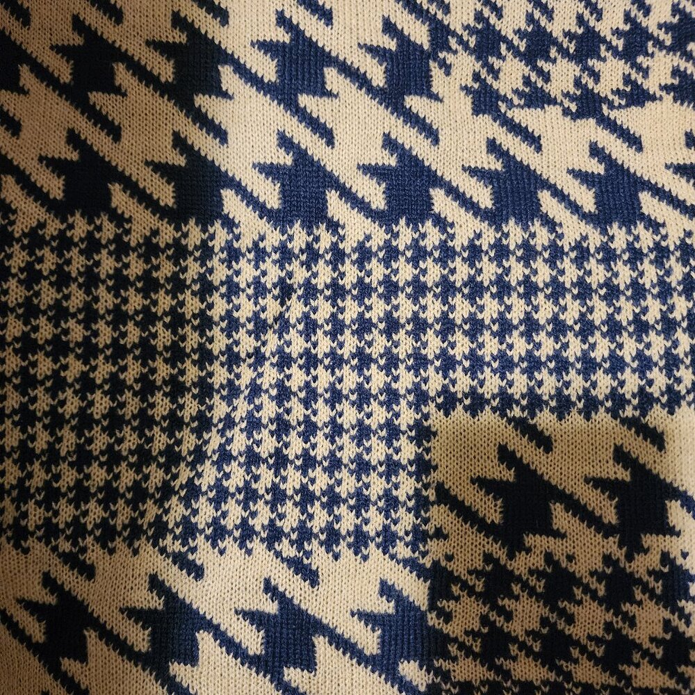 Blue and Grey Wool Houndstooth Scarf Unisex